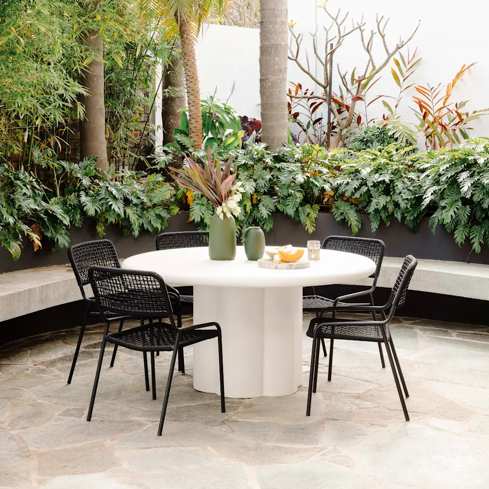 Courtyard table and chairs clearance